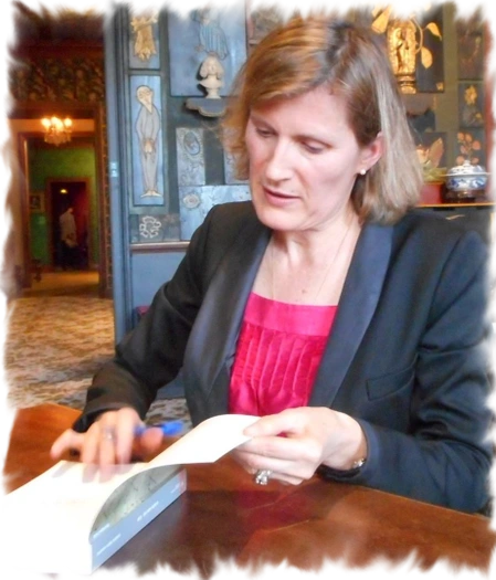 Les Auteurs Pluriels<br />Caroline FABRE-ROUSSEAU